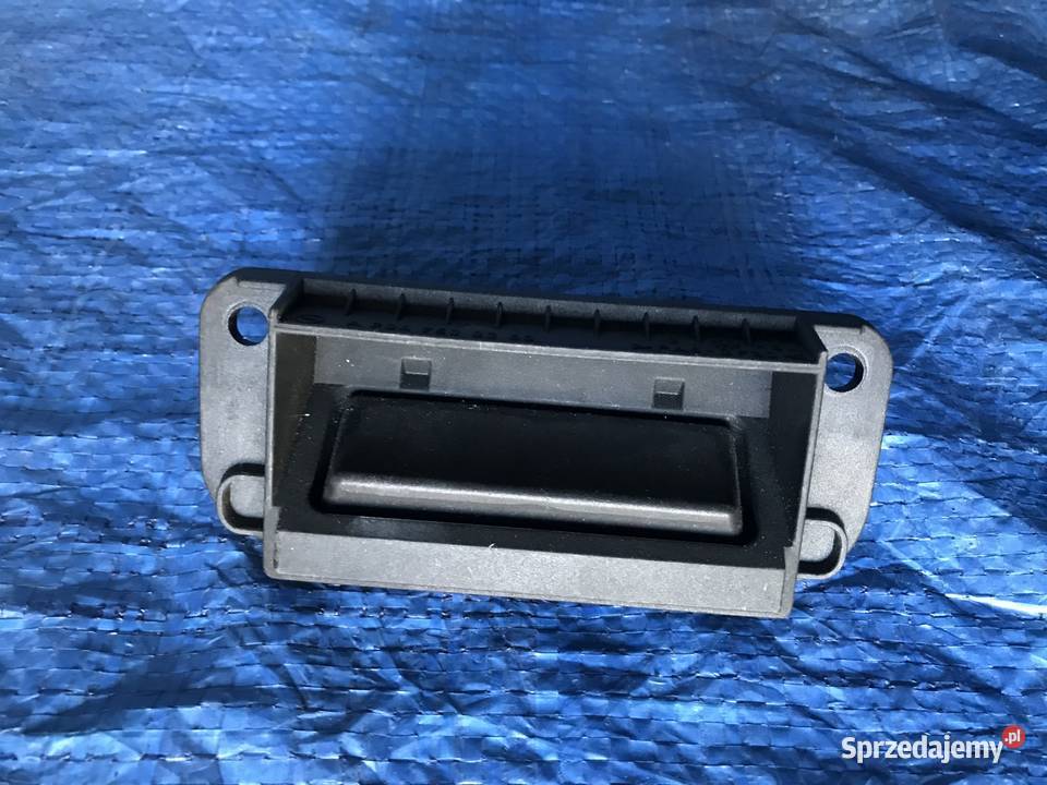 MercedesBenz A2047500293 Klamka Klapy Bagażnika Części samochodowe Bolesławiec