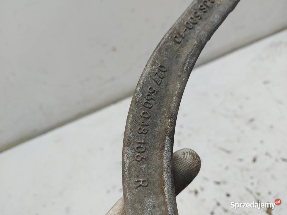 TESLA MODEL Y 2023r Wahacz przód prawy górny Wahacze sprzedam