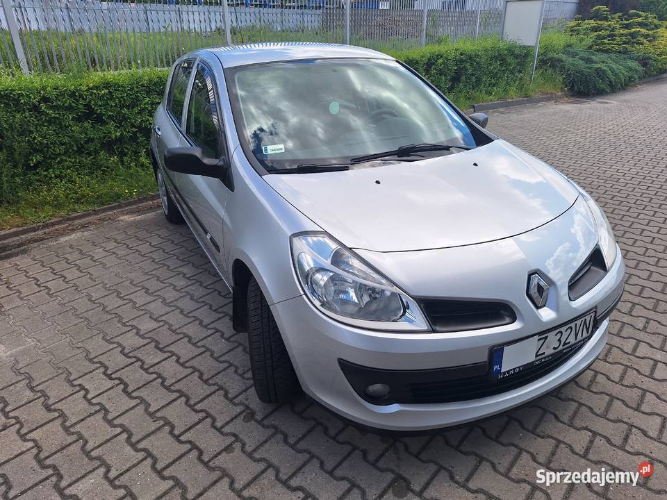 Renault Clio salon Polska maly udokumentowany świętokrzyskie Kielce