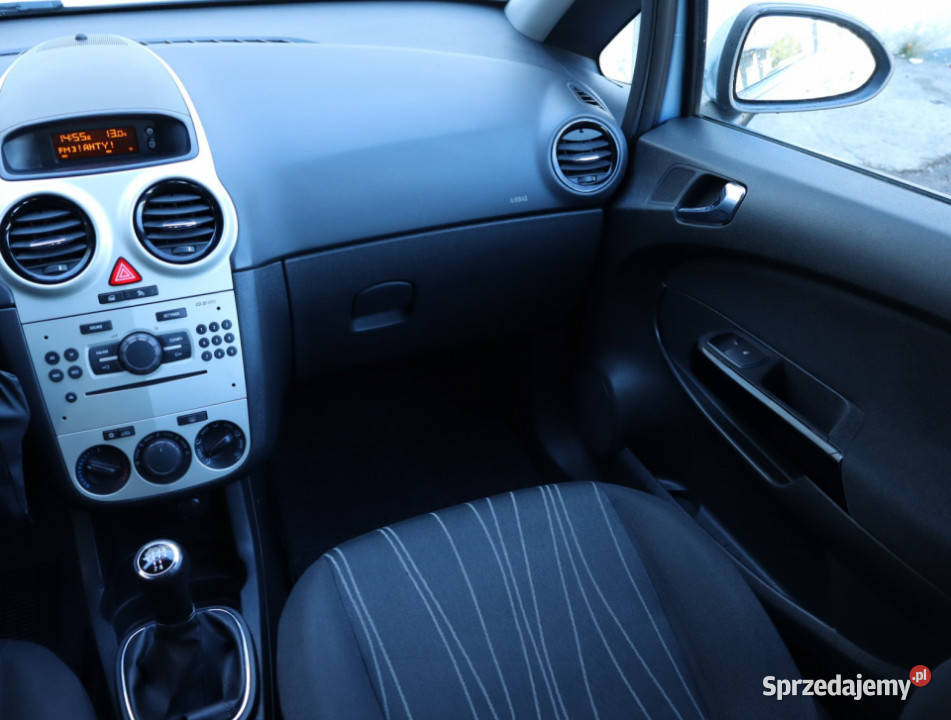Opel Corsa 12 klimatyzacja Piaseczno