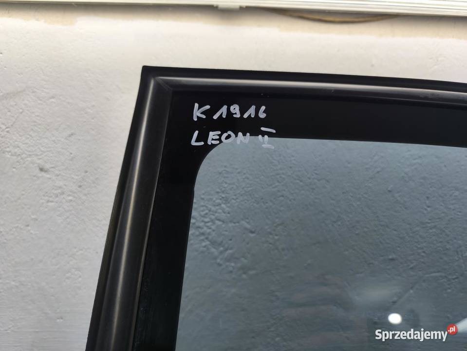 DRZWI LEWY TYŁ SEAT LEON II LW7X