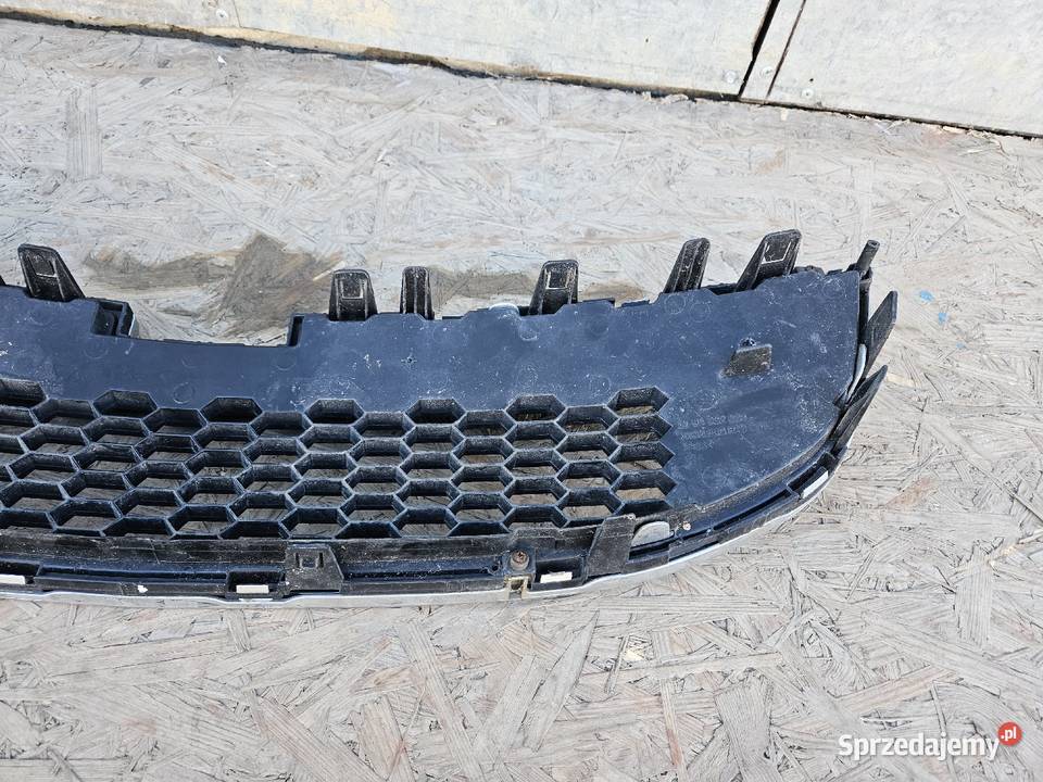 CHEVROLET ORLANDO GRILL ATRAPA ZDERZAKA PRZÓD Międzychód