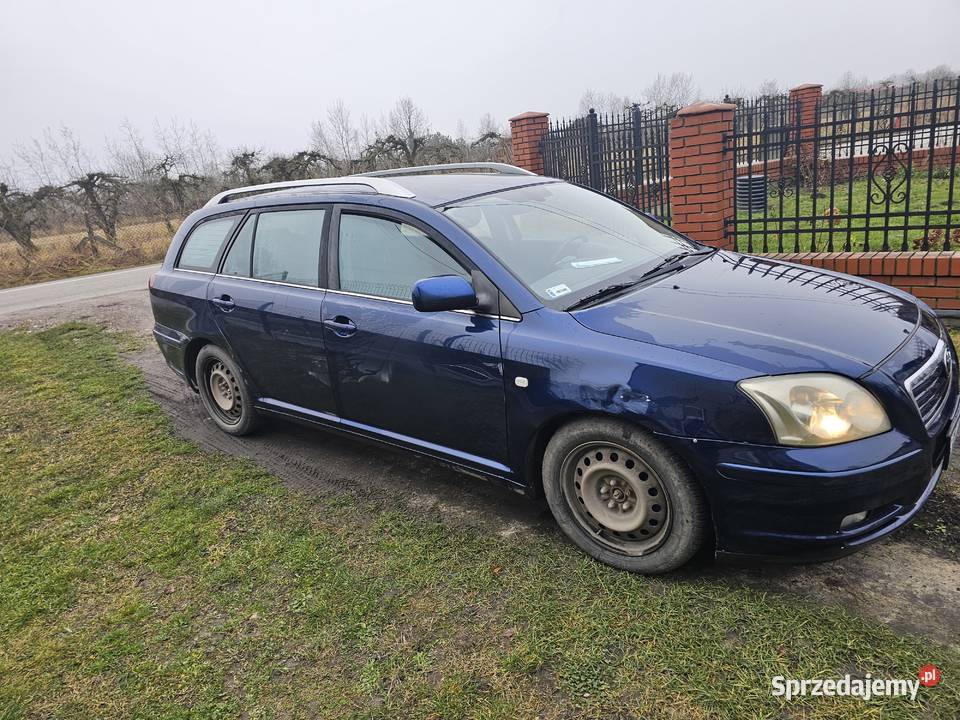 Toyota Avensis 20 D4D światła przeciwmgielne