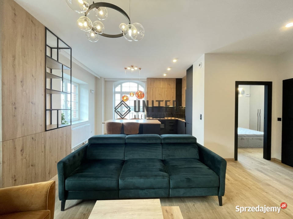 Młynarska Nowe2022Garaż Wrocław