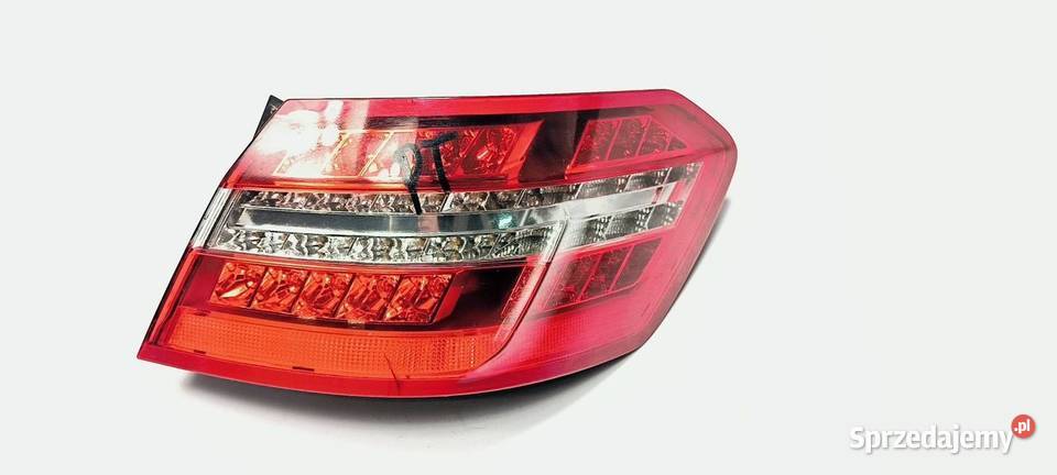 LAMPA PRAWA TYŁ MERCDESBENZ W212 E350 Lipno sprzedam