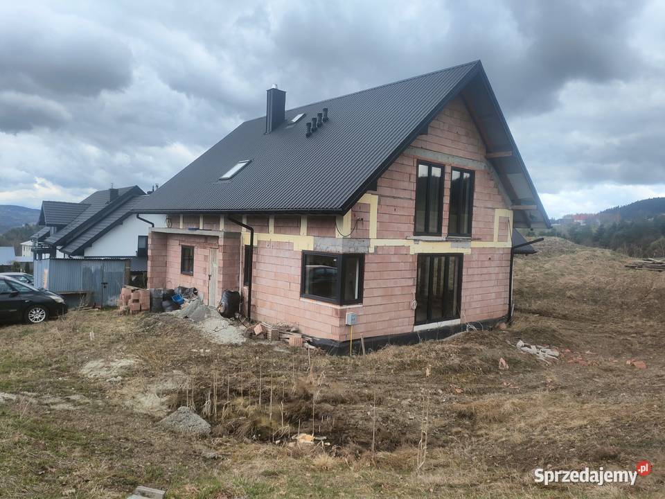 Dom Jednorodzinny 2800m2 Przyszowa