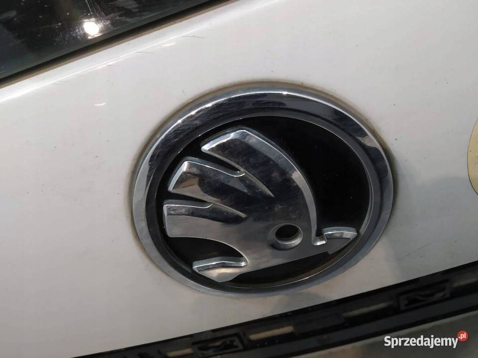 KLAPA TYŁ 5D HB SZYBA LF9E Skoda Rapid I