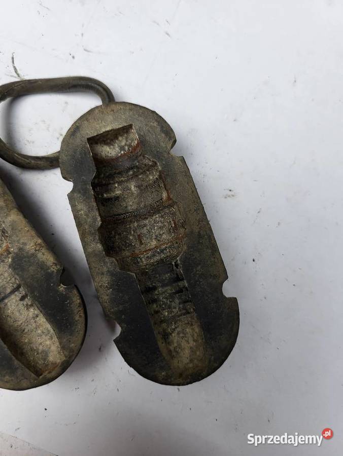 POKROWIEC POJEKNIK NA ŚWIECE GUMOWY IZOLATOR Świece śląskie Rybnik