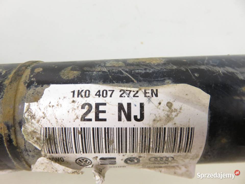 PÓŁOŚ PRAWA VW PASSAT B6 20 TDI 1K0407272EN