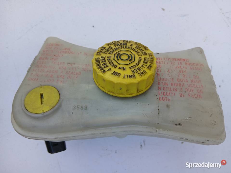 Zbiorniczek płynu hamulcowego A4 B6 B7 A6 C6 Szczerbice sprzedam