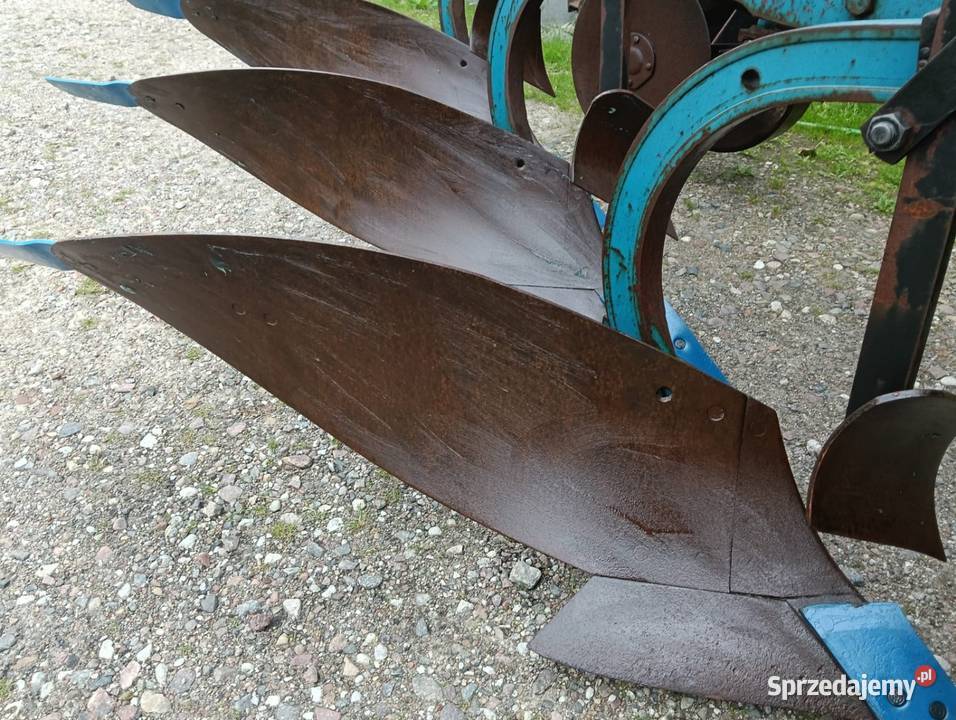 Pług Overum 3 skibowy zagonowy regulacja Pługi warmińsko-mazurskie Lubawa