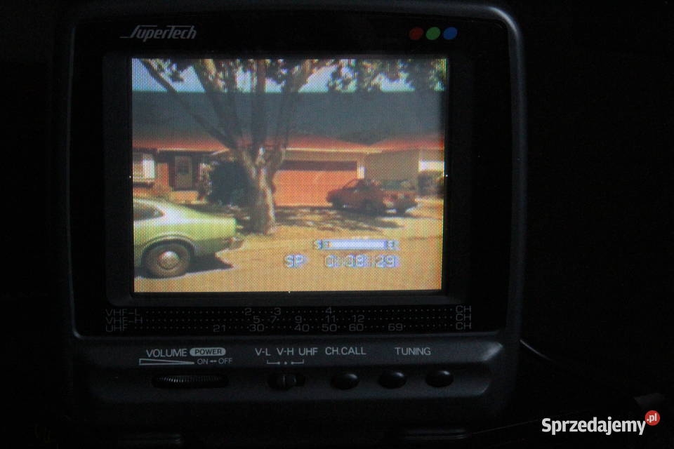 telewizorek kolor 5 na 12V i 230v Myszków sprzedam