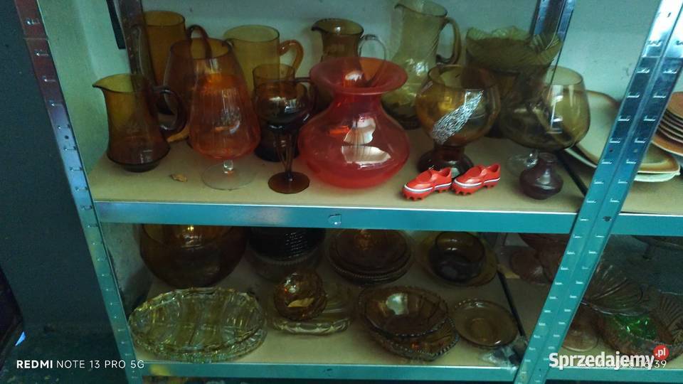 Szkło Kolorowe Porcelana Kruszyły Wiązów sprzedam