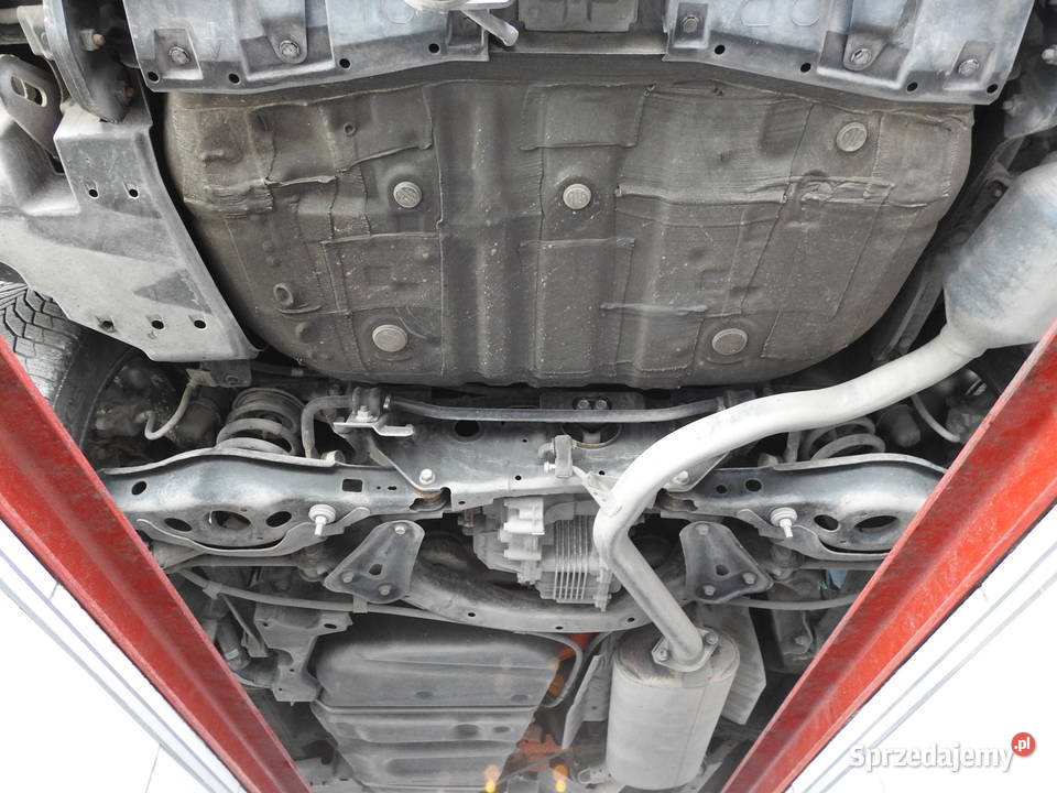 25 HYBRID 4X4 STYLE BEZWYPADKOWY SALON IT BEZ czarny Mielec