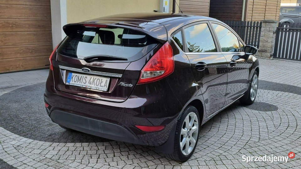 Ford Fiesta TITANIUM Climatron 125 Serwis Rok produkcji 2011 Płońsk sprzedam