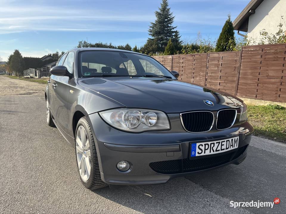 Perfekcyjny stan opłatach celnoskarbowych gniazdo AUX Zgierz