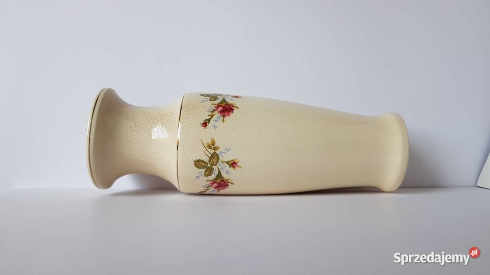 Wazon ceramiczny z różami kwiatami róża ceramika Porcelana i szkło Dąbrowa Górnicza sprzedam