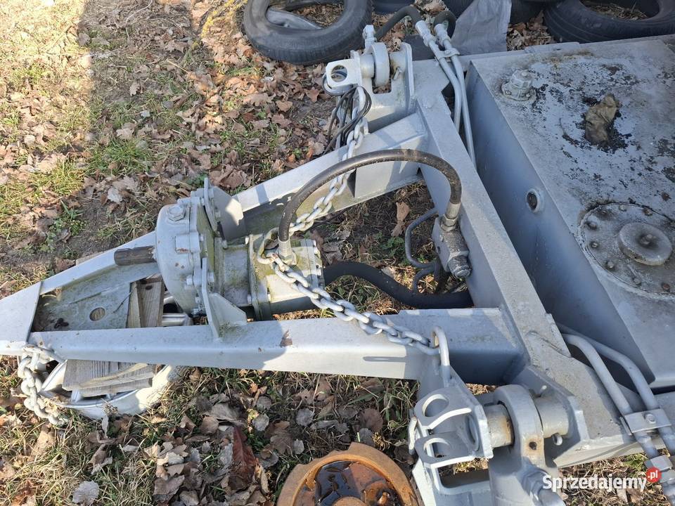 Cyklop ładowacz nieuszkodzony Cyców