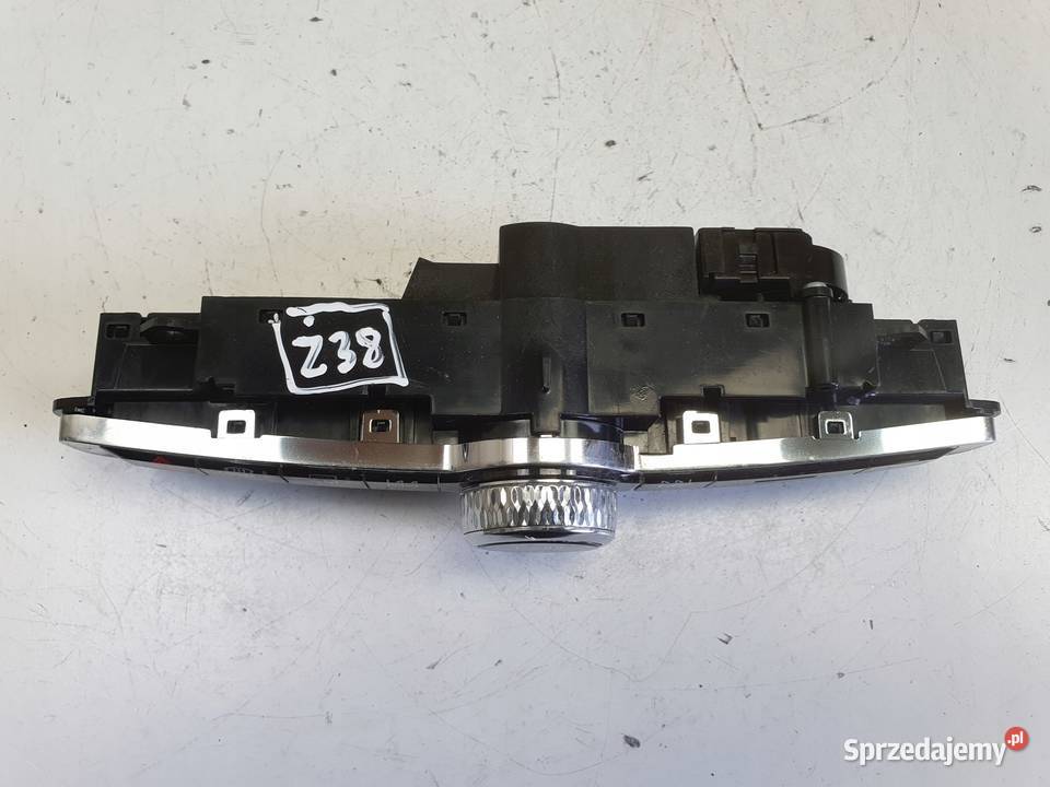 Volvo XC60 II PANEL STEROWANIA RADIEM RZEŁĄCZNIK Chełm