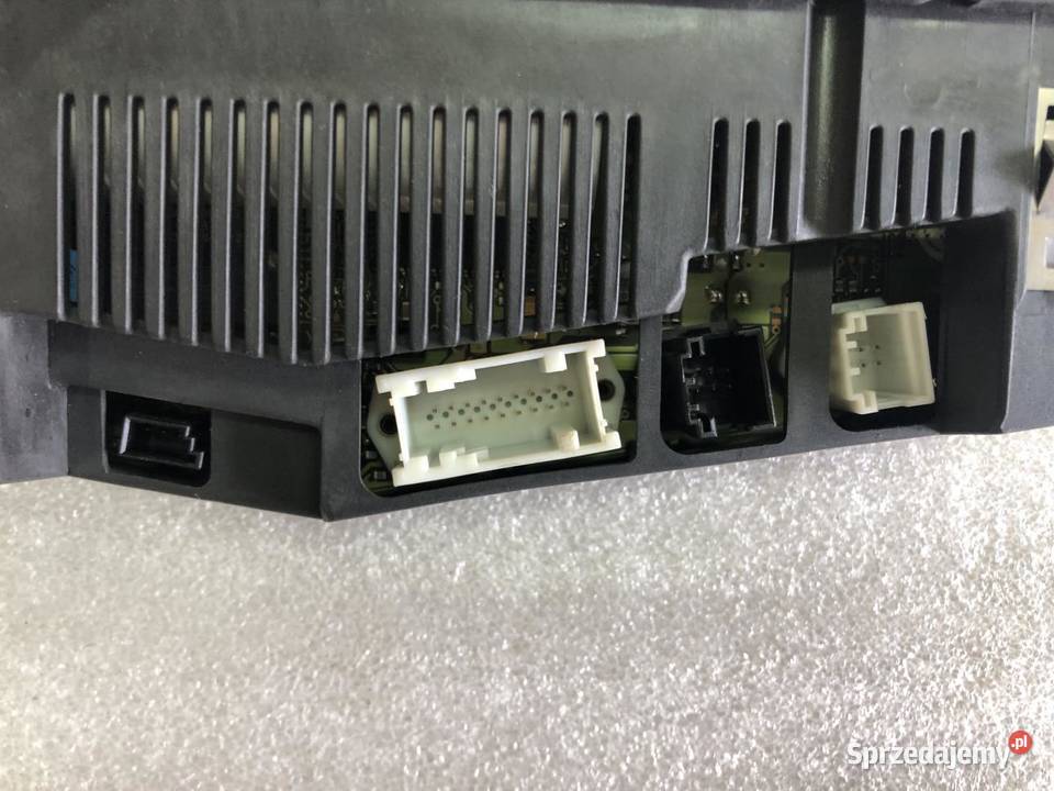 PANEL KLIMATYZACJI 4106930 BMW E46 wielkopolskie