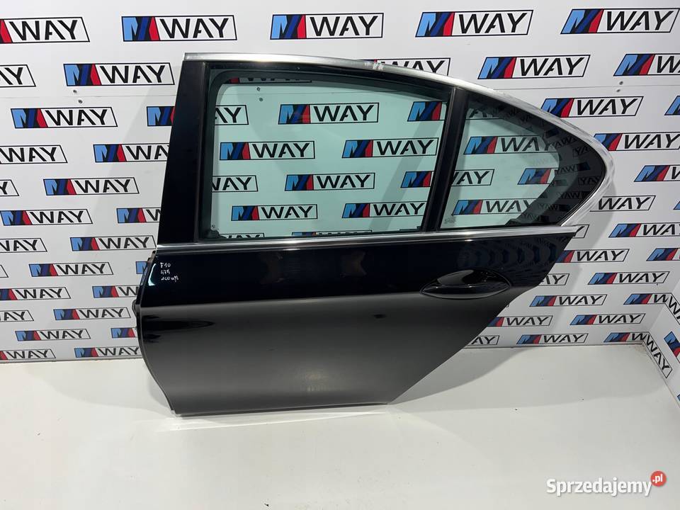 BMW 5 F10 DRZWI LEWY TYŁ LEWE TYLNE 475 BLACK osobowe