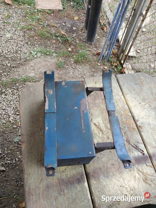 Skrzynka narzędziowa Ursus C330 Ursus małopolskie Lipinki