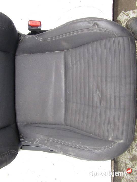 FOTEL PASAŻERA PRAWY PRZÓD TOYOTA YARIS III LIFT lubelskie