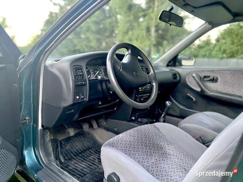 Nissan Primera P10 Salon 16 Benzyna 145 OZ manualna Szczecin sprzedam