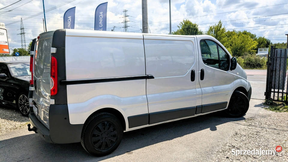 Opel Vivaro Long 20D115 Ciężarowy 3Osoby Samochody dostawcze Częstochowa
