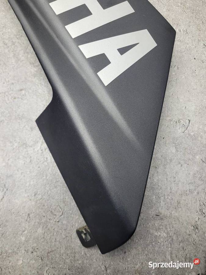 YAMAHA R1 RN09 0203 PŁUG LEWY OWIEWKA BOK Szyby i owiewki Nowy Tomyśl