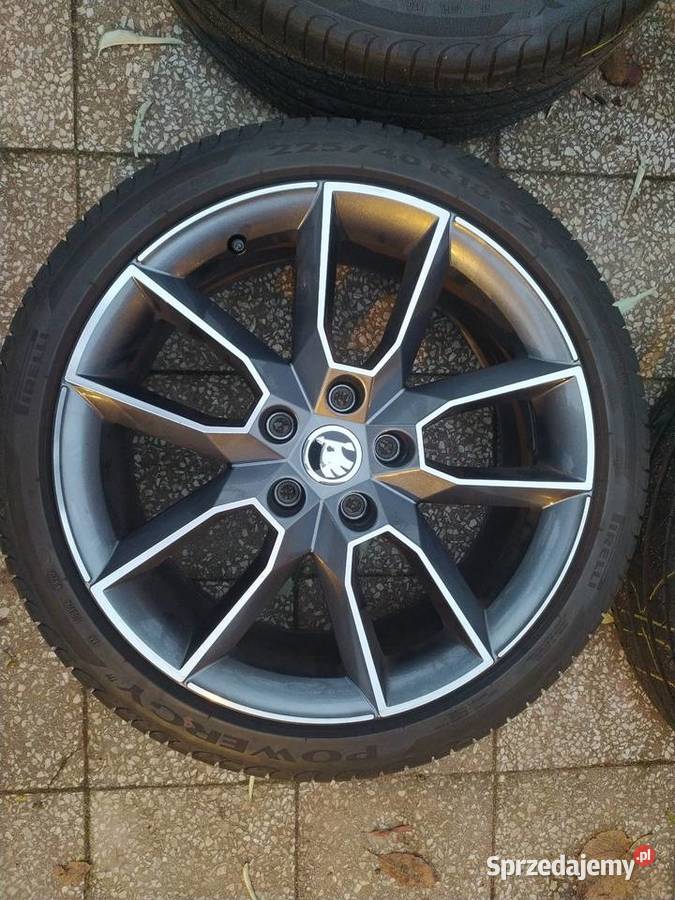 Oryginalne felgi Skoda Gemini 18 opony letnie Bytów sprzedam