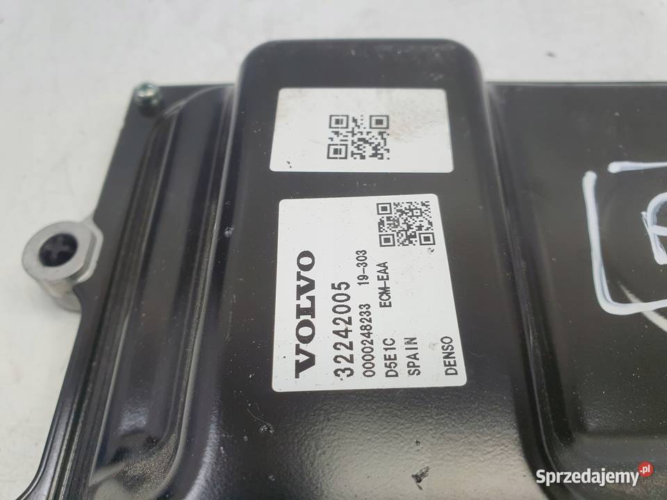 Volvo V60 II 20 D4 STEROWNIK SILNIKA komputer