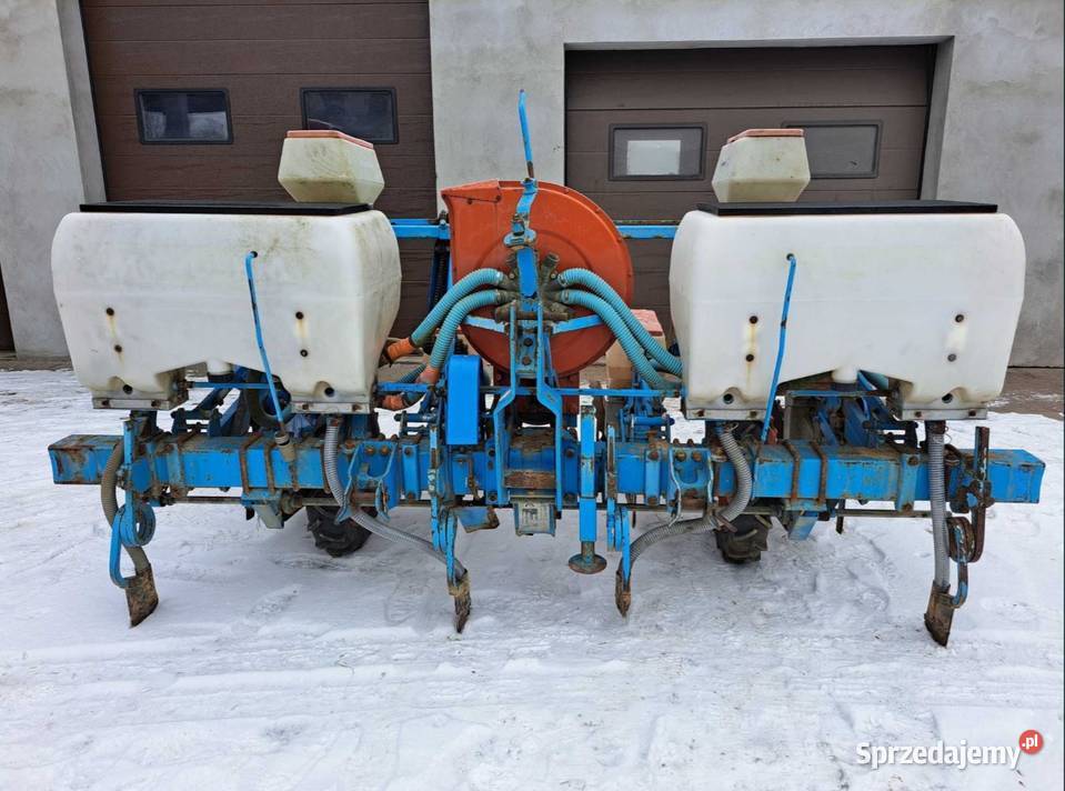 Siewnik do kukurydzy Monosem 4 rzędy Lasek