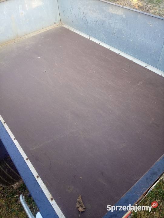 Przyczepka samochodowa mało używana