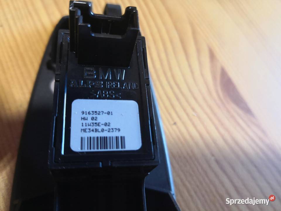 PRZEŁĄCZNIK SZYBY PRAWY PRZÓD BMW 5 F07 osobowe Panele sterowania, przełączniki