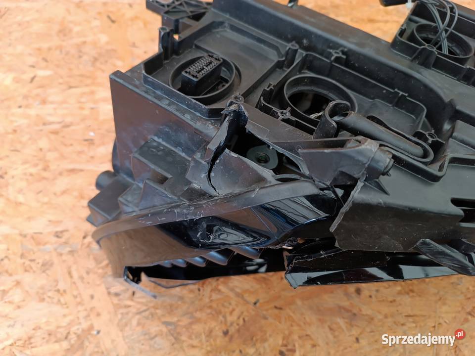 LAMPA LEWY PRZÓD REFLEKTOR XENON 7N1941033D osobowe