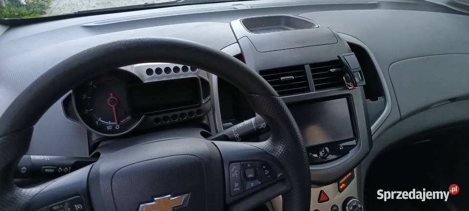Chevrolet Aveo 14 D uszkodzony jeżdżący gniazdo USB Częstochowa
