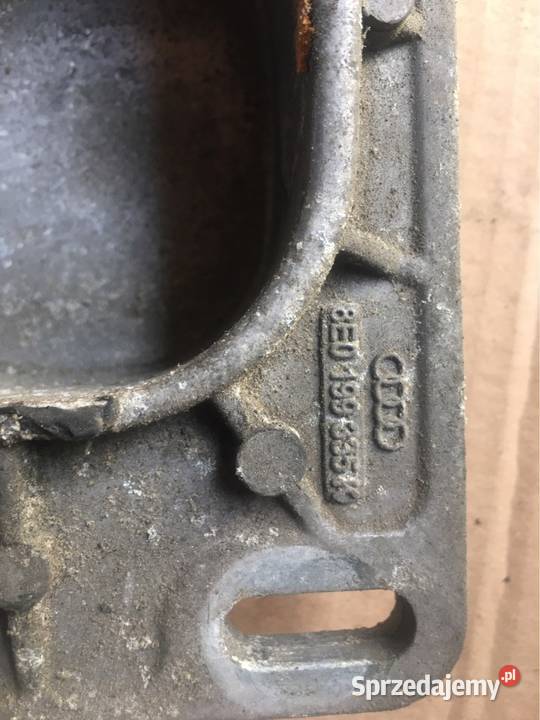 Łapa silnika audi a4 b6 20alt 8e0199335k Pozostałe Chojnice
