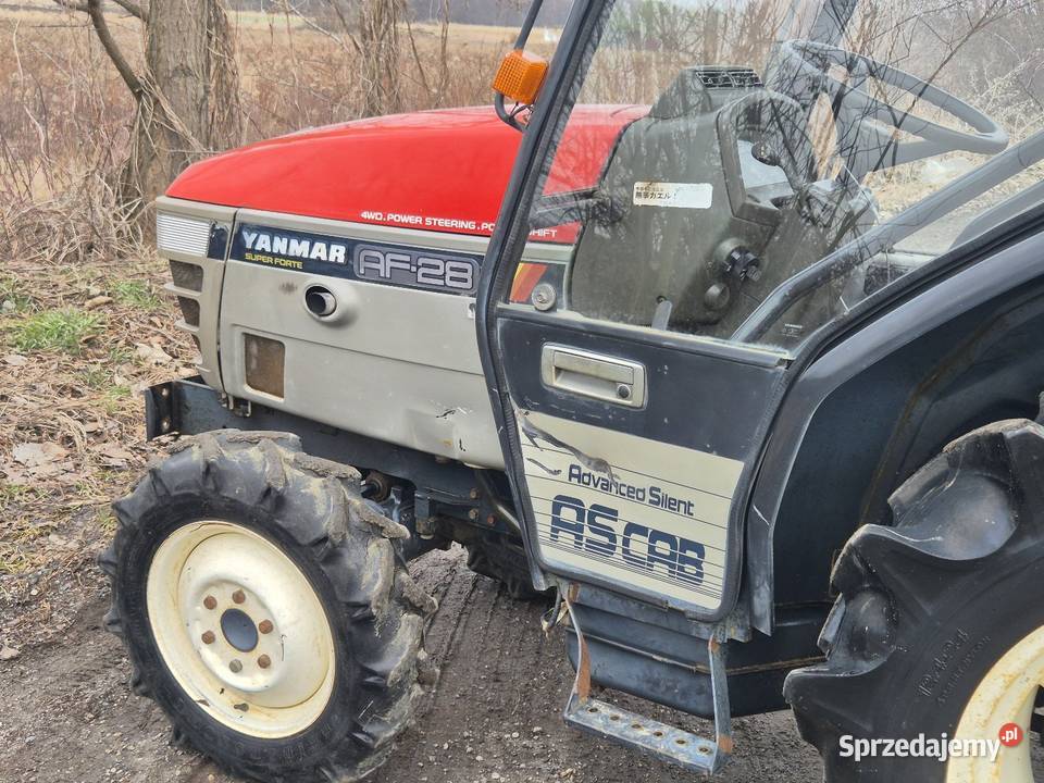 Traktorek YANMAR AF28D 28 44 Wspomaganie Rewers mechaniczny