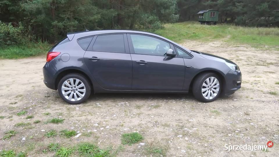 Opel Astra J 2010 2019 14 14 technicznie Igła