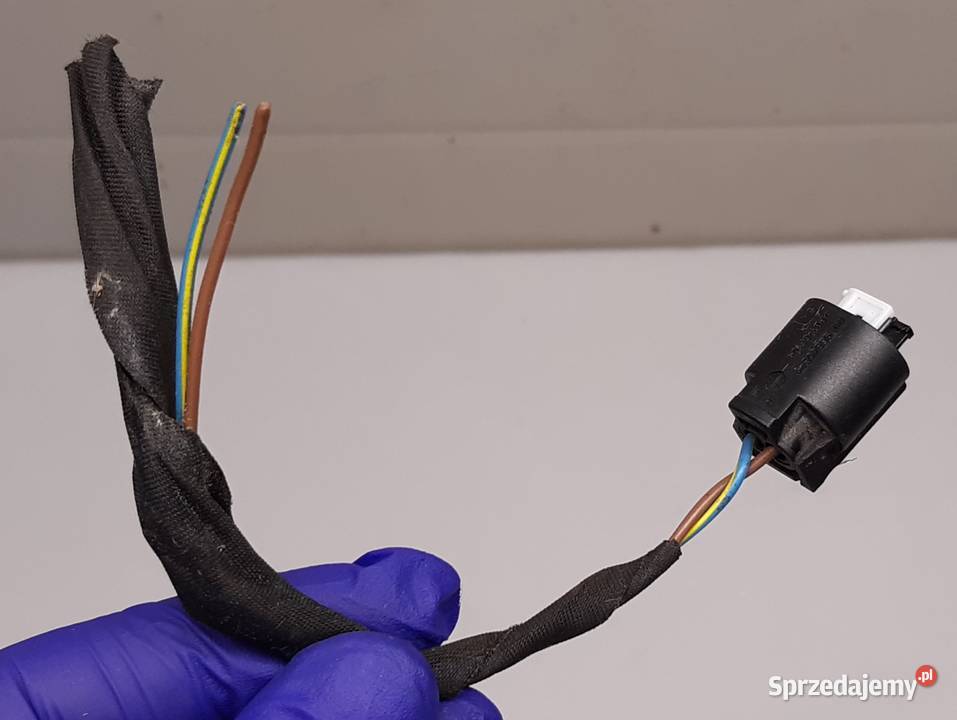ORYGINALNA KOSTKA WTYCZKA BMW 9684051 osobowe Układ elektryczny