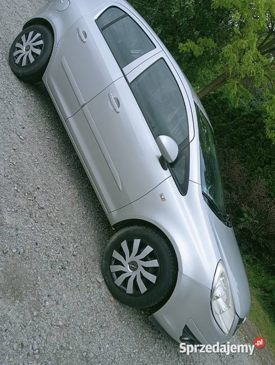 opel corsa 12 gaz Rok produkcji 2007 Corsa Dzigorzew sprzedam
