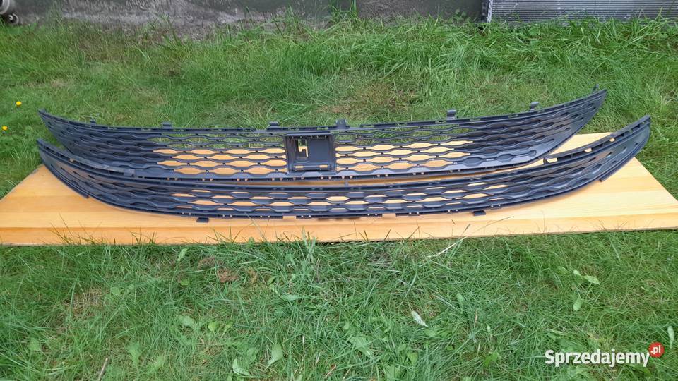VW T7 KRATKA ZDERZAKA PRZEDNIEGO 7T0853678B sprzedam
