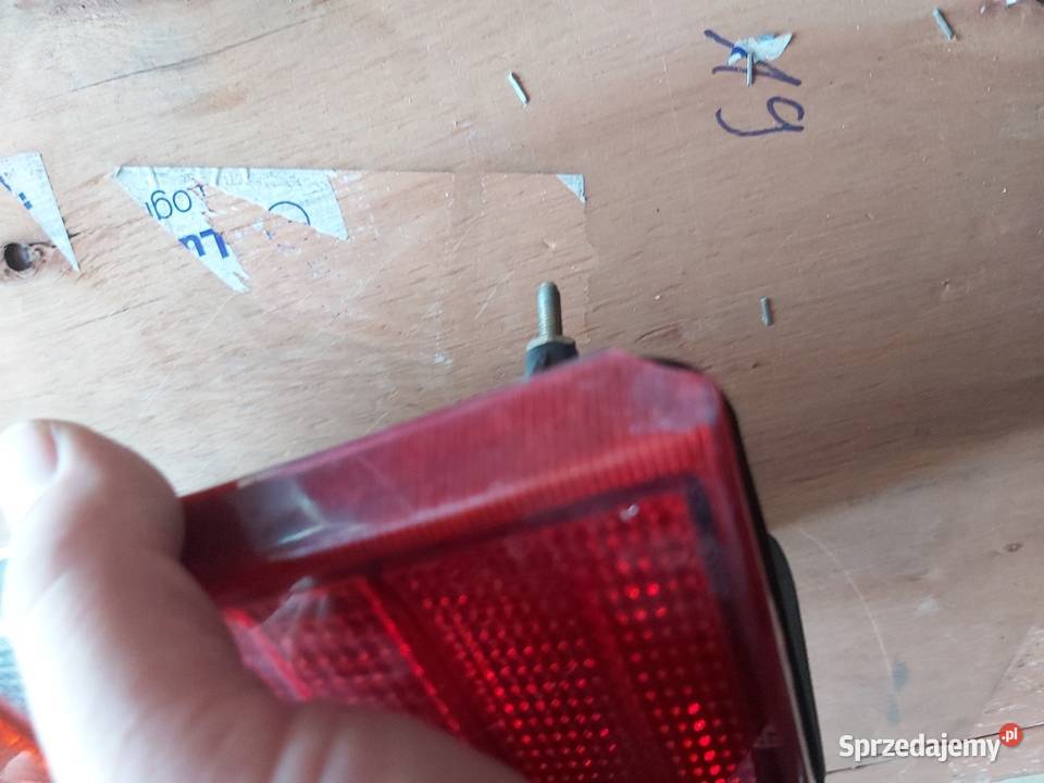 Lampy tylne tył w124 kombi ULO Mercedes oryginał Radecznica