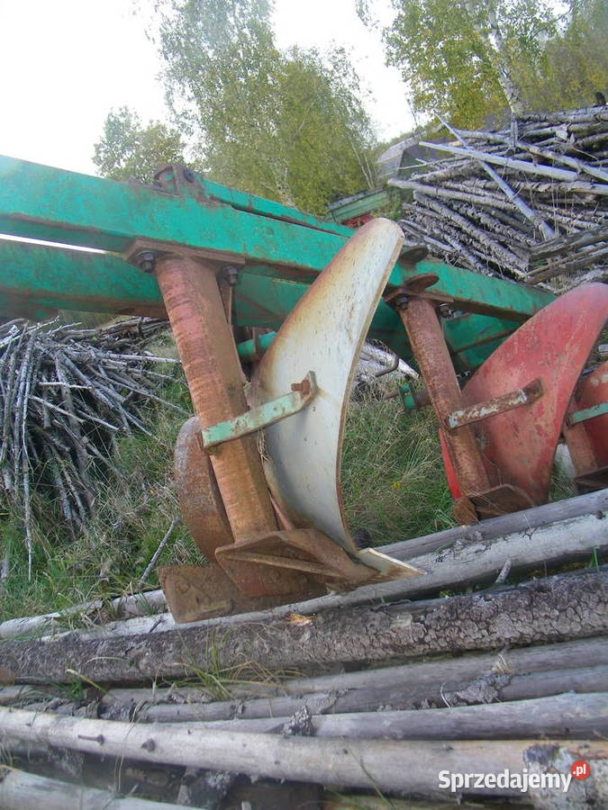 plug czteroskibowy na wysokiej slubicy nieuszkodzony świętokrzyskie Samsonów