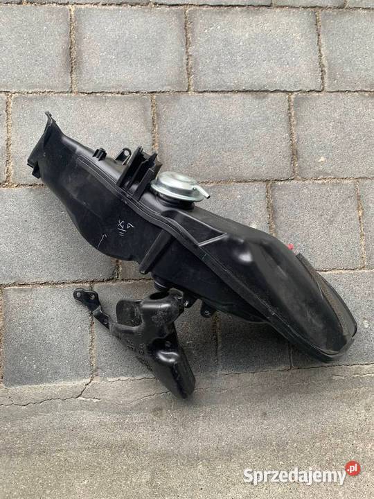 Airbox lewy Honda CBR 1000 RR SC59 0811 Tczew