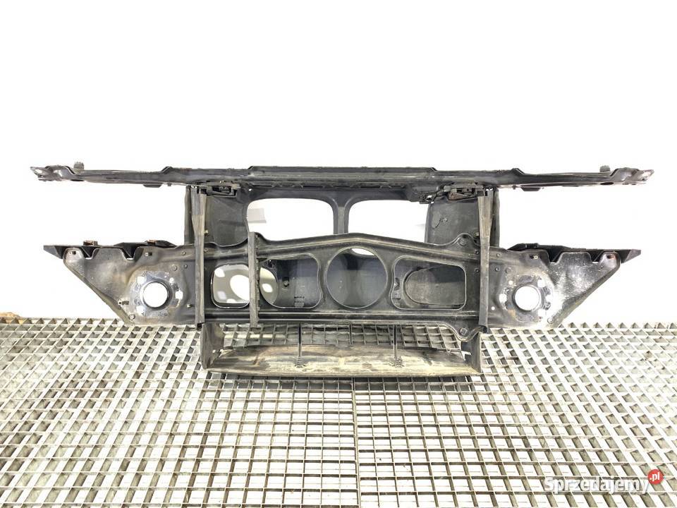 PAS PRZEDNI BMW E39 20 150 9503 Hatchback osobowe sprzedam