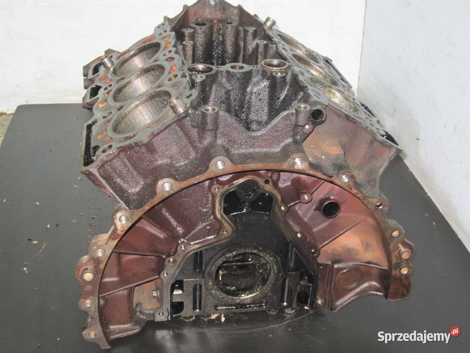 LAND ROVER DISCOVERY 27 TDV6 190 11R 181 osobowe