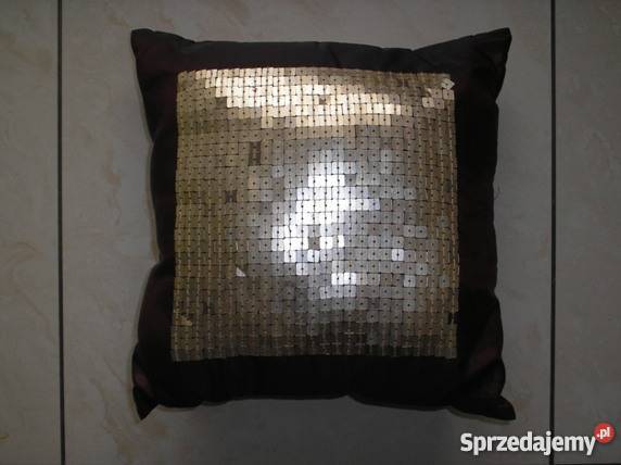 Mała poduszka dekorowana cekinami 30 x 30 małopolskie Kraków