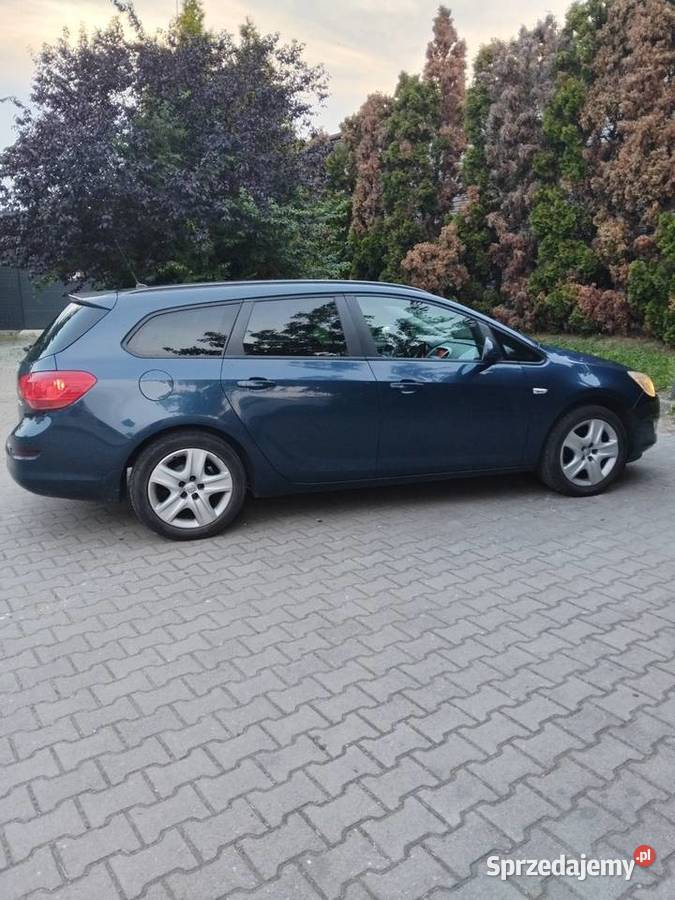 Opel Astra J 2011 100KM Astra małopolskie Kraków